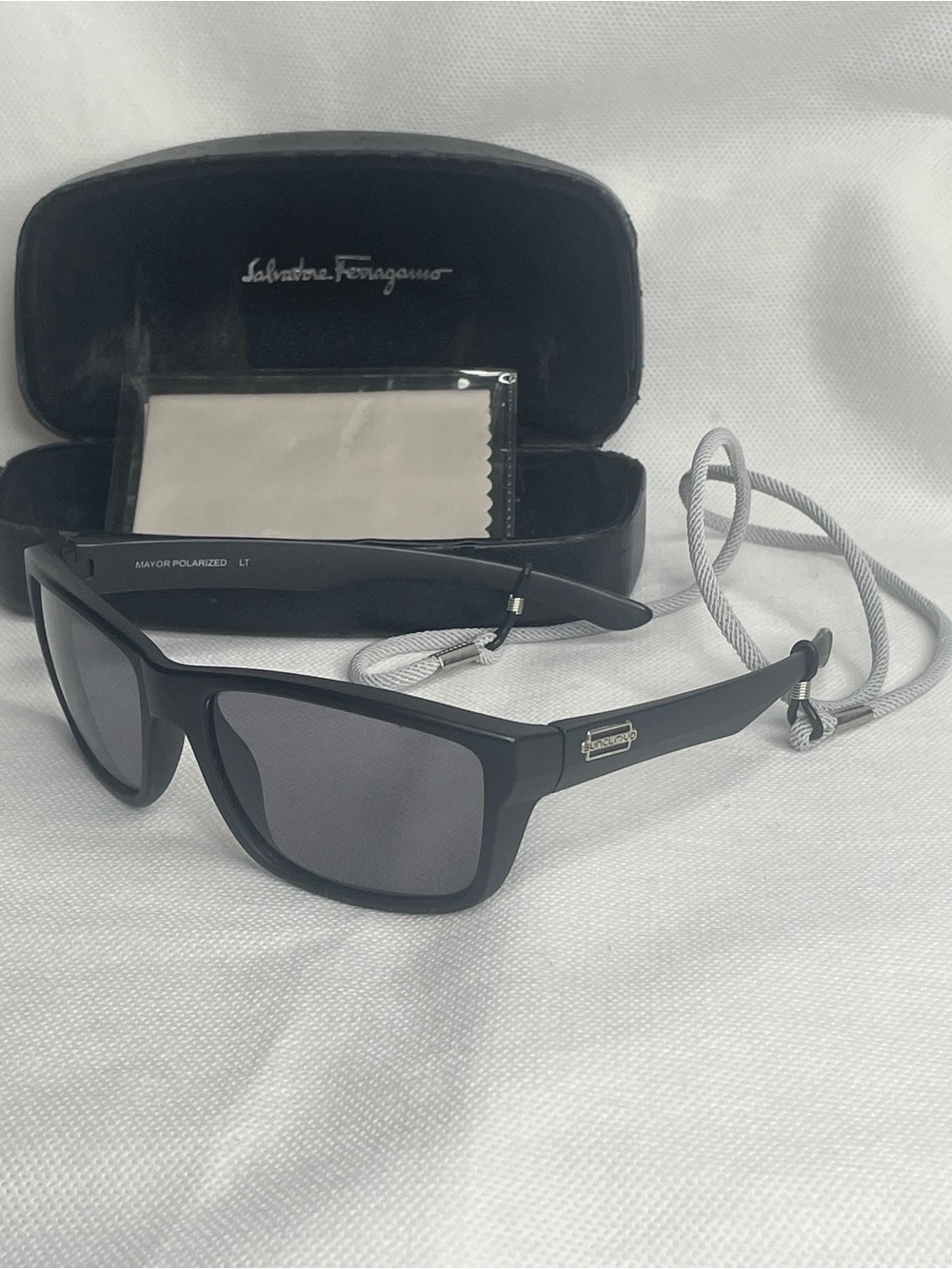 Suncloud Mayor Polarized LT Sunglasses Black Wrap Frame UV400 Lens Sport Shades